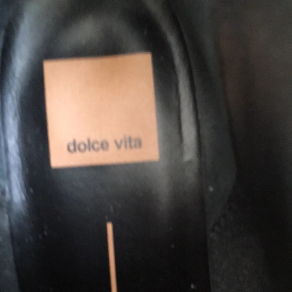 Dolce Vita 8.5 dark gray clever zipper trimmed low wedge ankle boots. - Picture 3 of 6